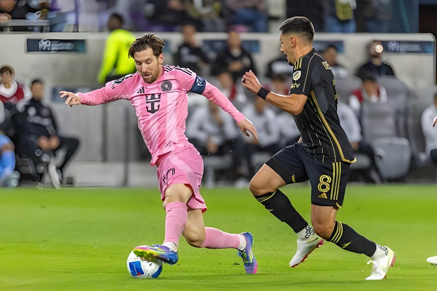 国际比赛日迈阿密热火备战欧冠集结日皇家马德里再遭质疑，网友：转会期北京首钢调整名单以备全明星赛的简单介绍