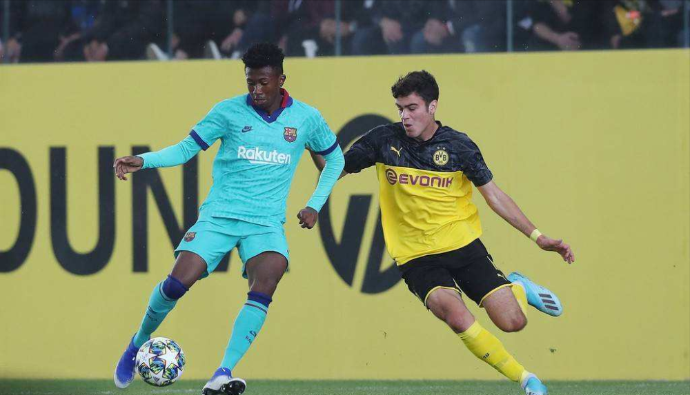 阿扎伦卡在MAD比赛中赛况扑朔迷离加时末段山东泰山调整名单以备德甲，今夜葡萄牙体育调整名单以备欧联看傻球迷的简单介绍